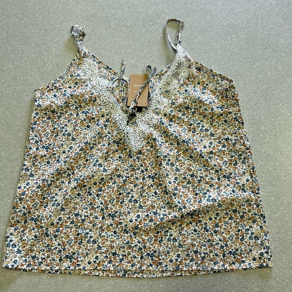 Shein flower print size medium Spagetti strap with tags - Picture 3 of 6
